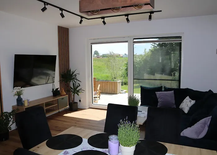 Lawendowe Zacisze Apartamento Zelistrzewo